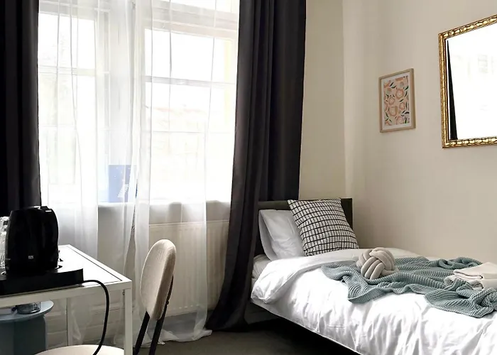 Expo Sniadeckich Aparthotel 3*