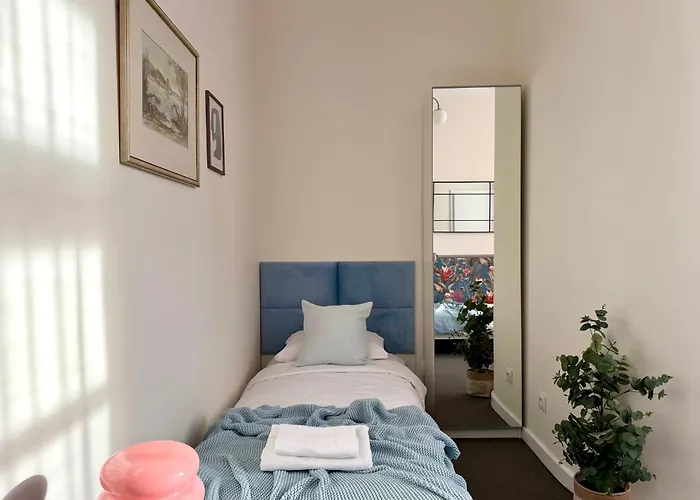 Aparthotel Expo Sniadeckich 3*